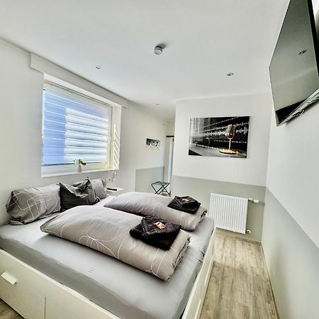 Gaestezimmer Beate Und Ferienwohnung Rheda Wiedenbrueck Екстериор снимка