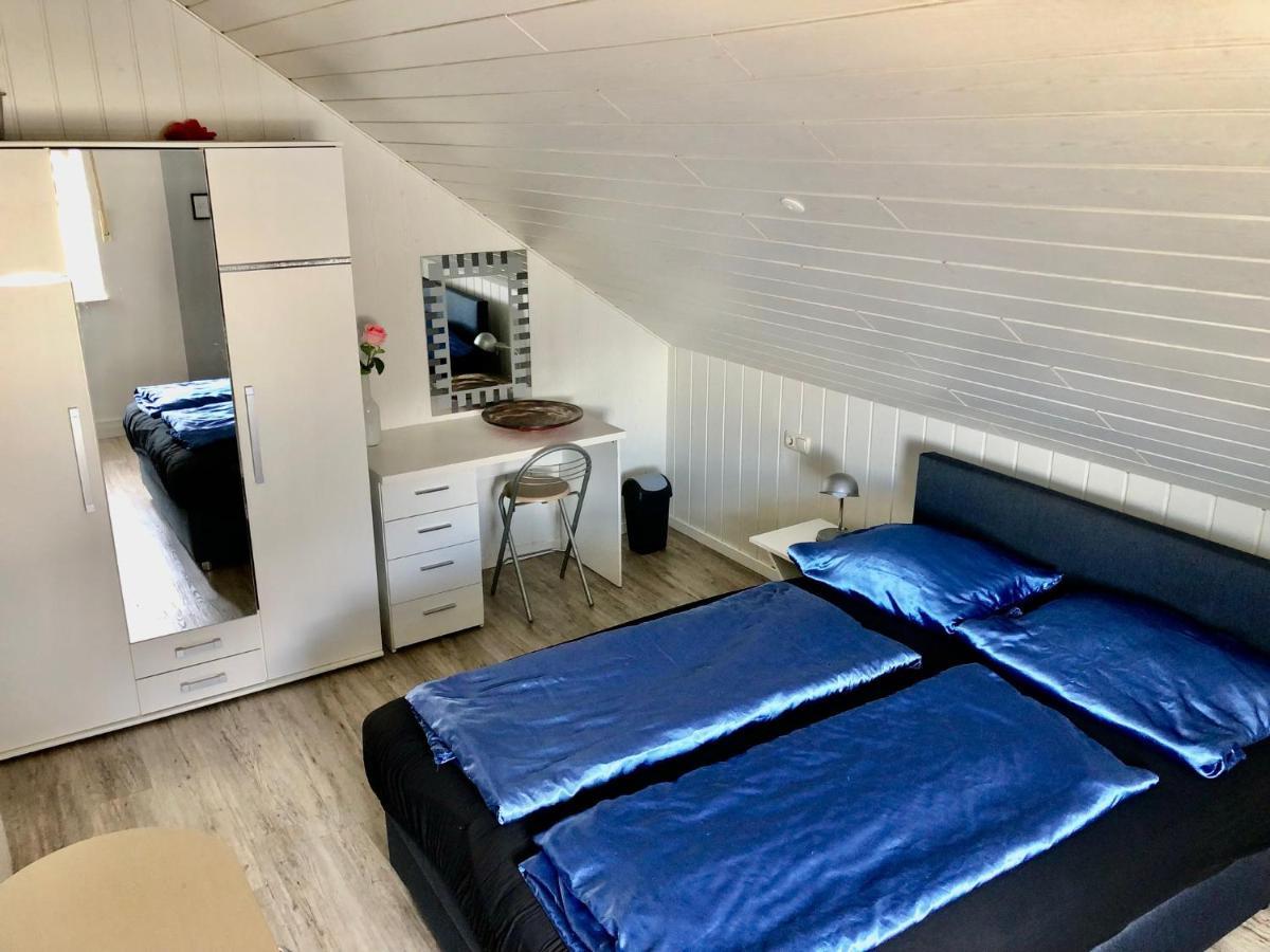 Gaestezimmer Beate Und Ferienwohnung Rheda Wiedenbrueck Екстериор снимка