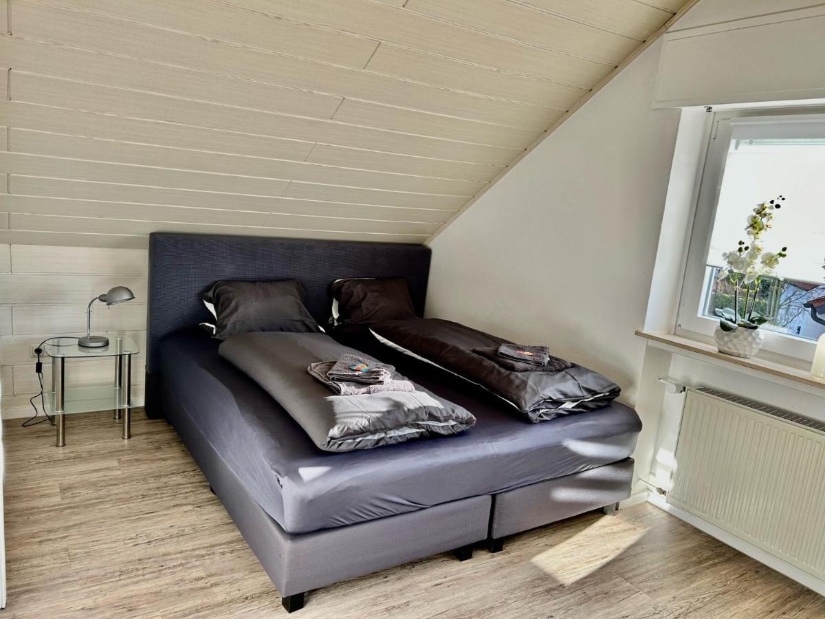 Gaestezimmer Beate Und Ferienwohnung Rheda Wiedenbrueck Екстериор снимка